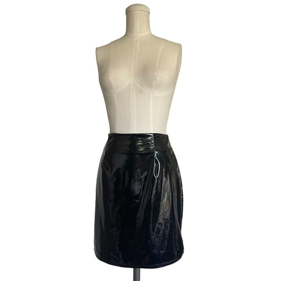 Fashion Nova Black Liquid Latex Look Vinyl Mini Skirt Goth Industrial Zipper S - Picture 3 of 11